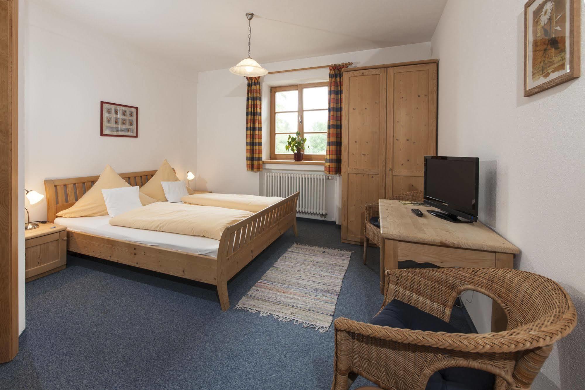 Pension Bernhardhof Otterfing Kültér fotó